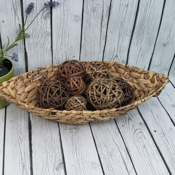 Seagrass Bowl with Rattan Balls - Picture 2 of 6
